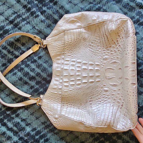 Brahmin Marianna Champagne Pearl Shiny Structured leather Luxury Rare bag - Picture 10 of 14